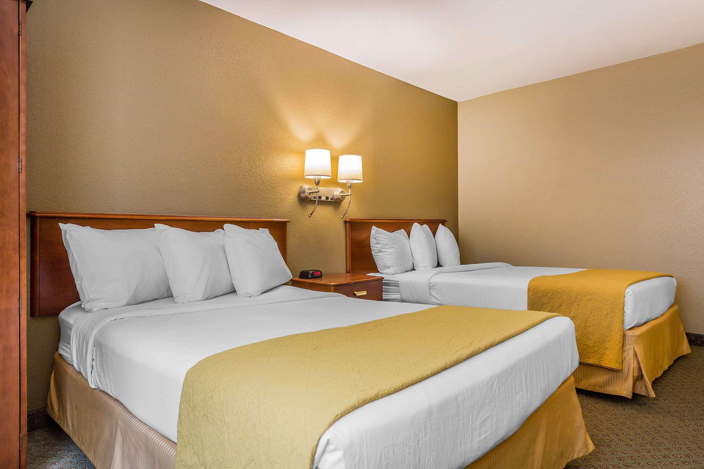 Quality Inn Hyde Park - Poughkeepsie North Extérieur photo