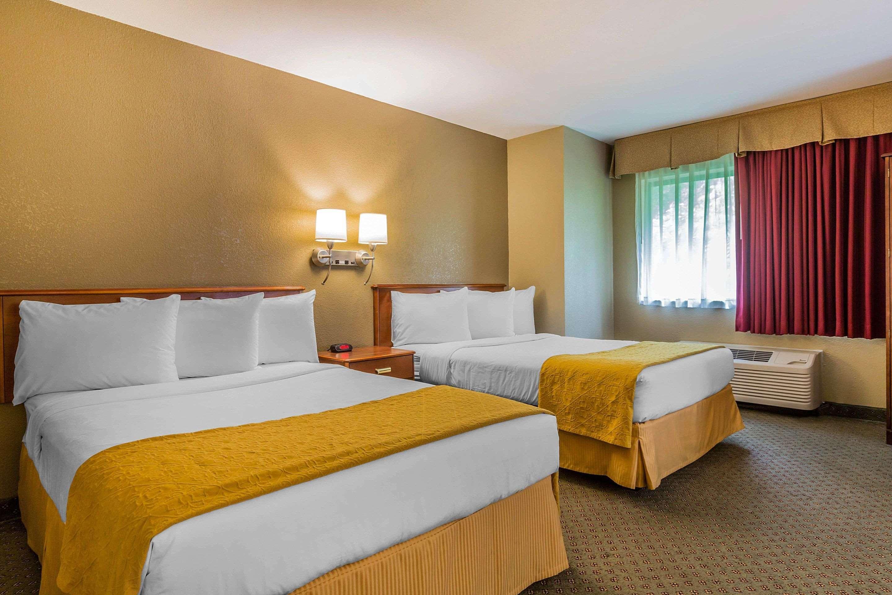 Quality Inn Hyde Park - Poughkeepsie North Extérieur photo