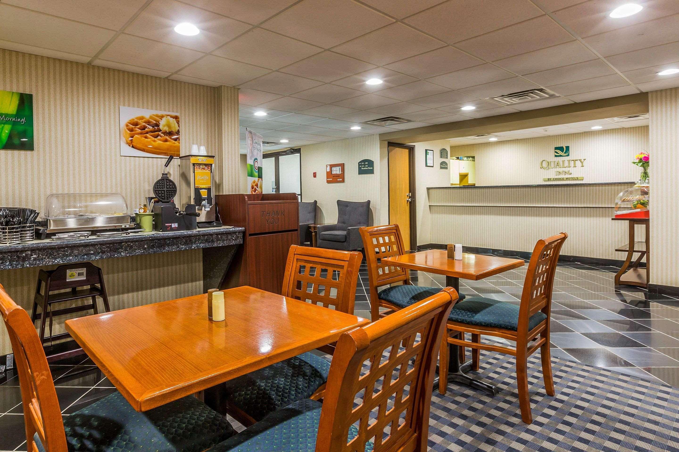 Quality Inn Hyde Park - Poughkeepsie North Extérieur photo